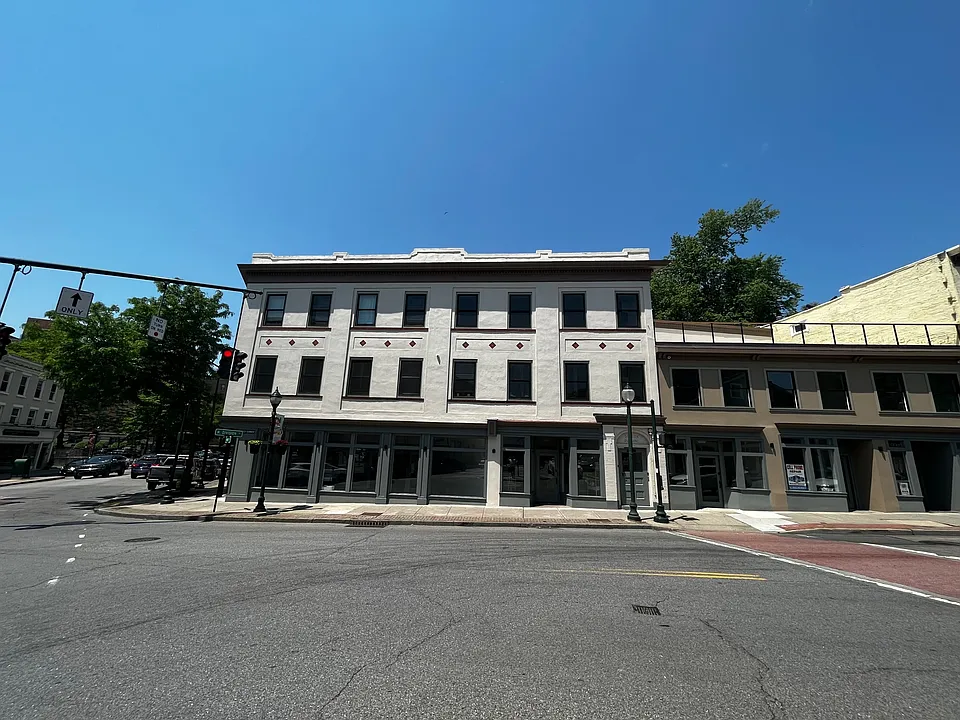 108 N Division St #301