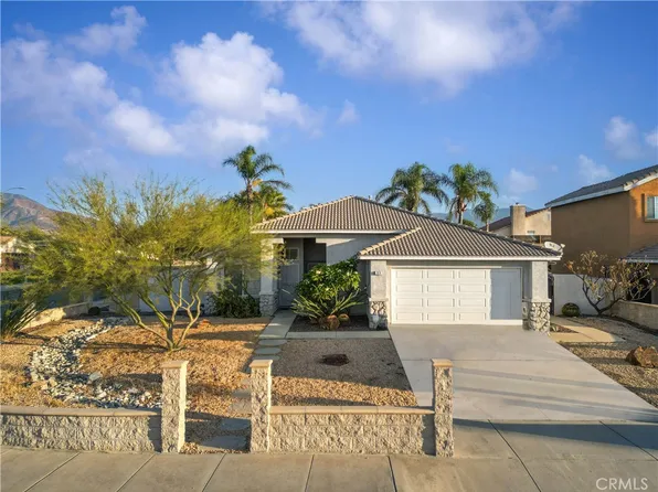 2874 W Calle Vista Dr, Rialto, CA 92377
