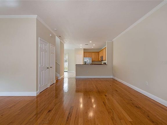 4th image of 12760 Country Brook Ln