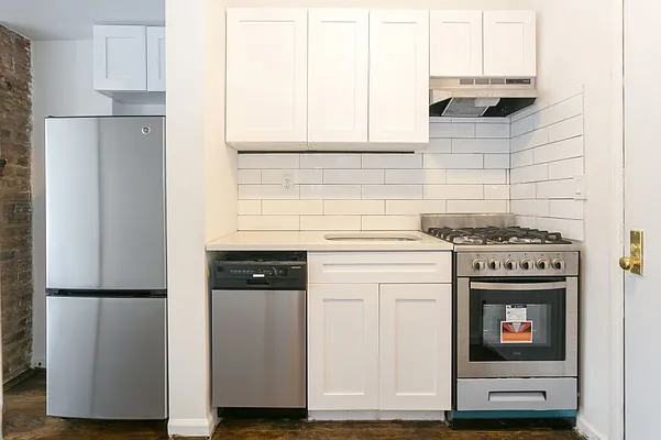 Rented by MNS | media 24