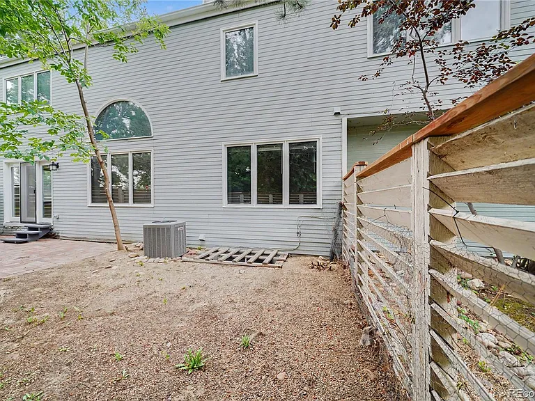 5584 Stonewall Pl — Photo 24