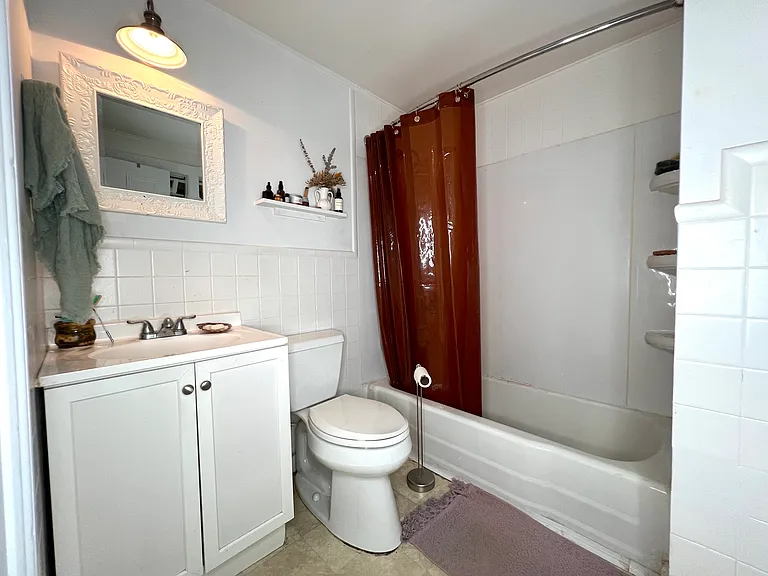 741 Warren St #1 — Photo 7
