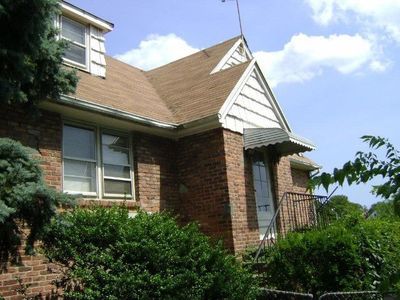 15705 95th St, Jamaica, NY, 11414