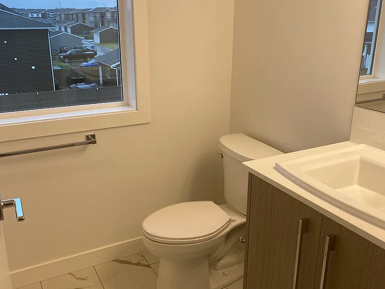 280 Chelsea Rd — Photo 26