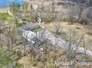 12375 Overlook Dr NE, Greenville, MI 48838