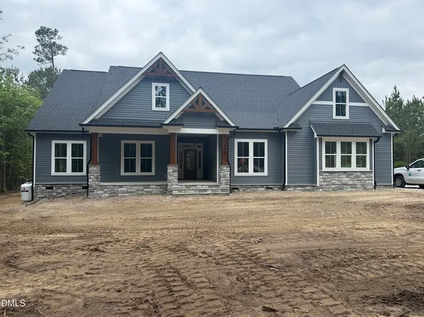 440 Pilot Ridge Rd, Zebulon, NC 27597