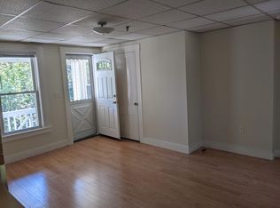 8 Maple Ave #D, Hudson, NH 03051