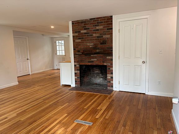 5th image of 3 Halls Way