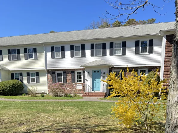 222 Buck Island Road APT 2-3, West Yarmouth, MA 02673