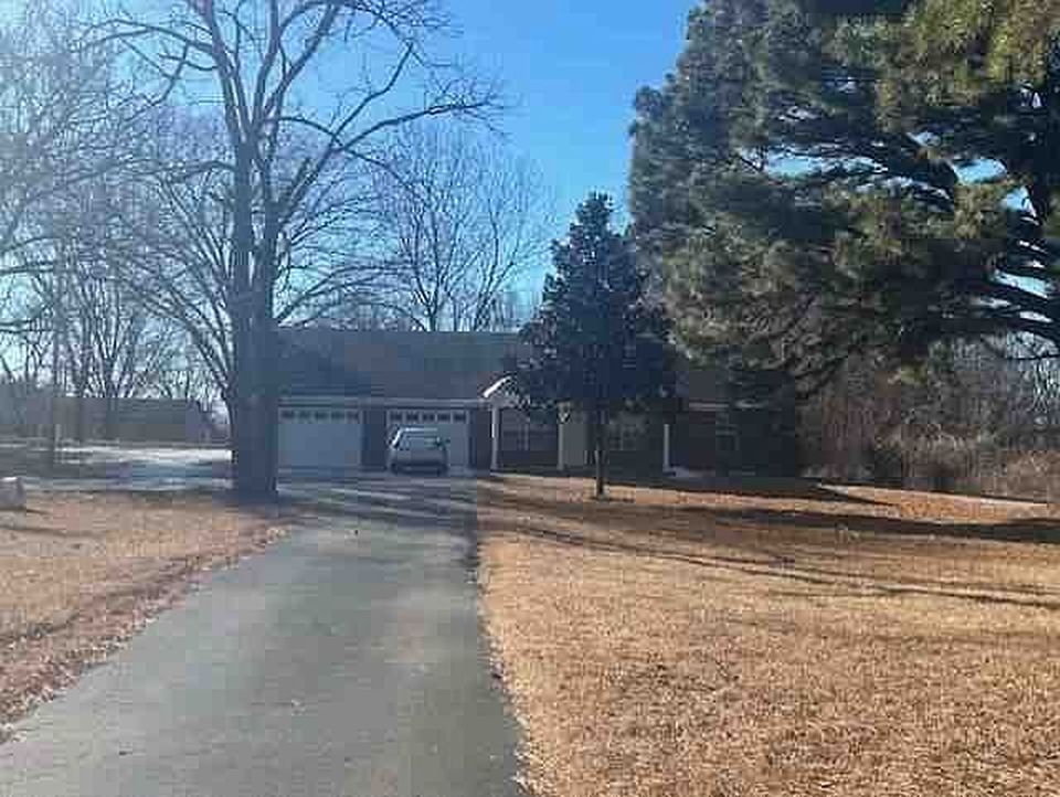 5083 Robertson Gin Rd - Property Image
