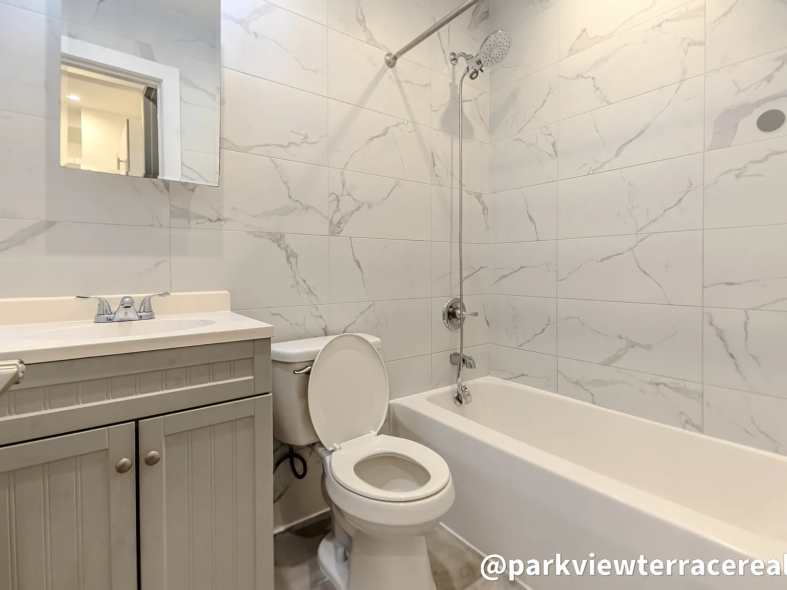 1257 Rogers Avenue — Photo 4