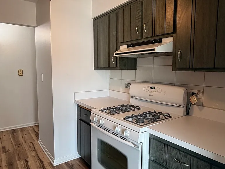 4420 W 111th St #104 — Photo 11