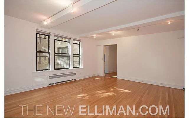 Sold by Douglas Elliman | media 14