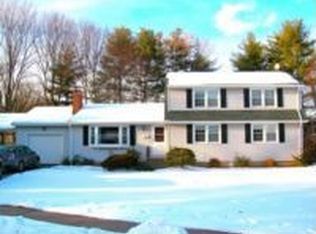 52 Rival Ct, East Hartford, CT 06118