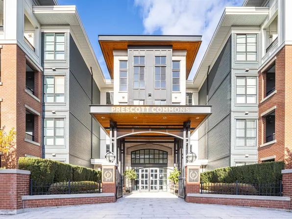 15137 33rd Ave #411, Surrey, BC V3Z 0Y1