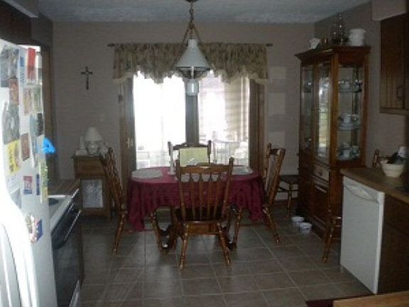 5th image of 4324 Scotty Ln