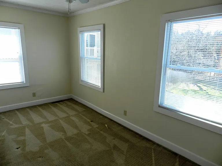9719 13th View St — Photo 12