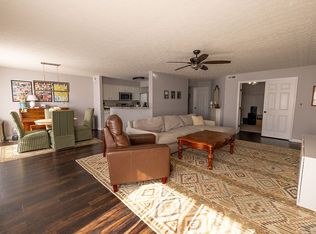 1400 Napa Valley APT 101, Highland Height, KY 41076