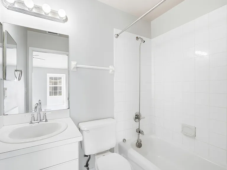 3731 W Cass St — Photo 16