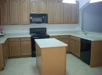 2nd image of 16542 Cedar Crest Dr