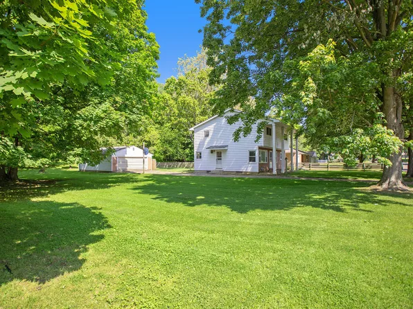 617 N Gordon St, Marshall, MI 49068