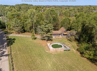 34 Thoroughbred Rd, Scott Depot, WV 25560