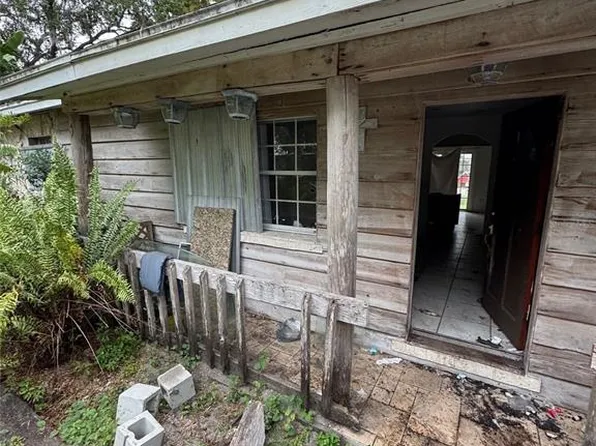 639 Hand Ave, Sarasota, FL 34232