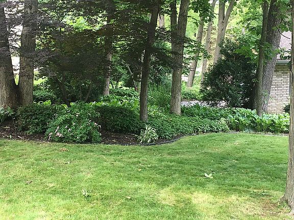 2nd image of 3195 Danbury Dr W
