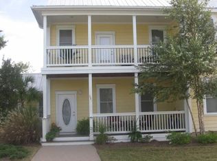 331 Marina View Dr, Southport, NC 28461