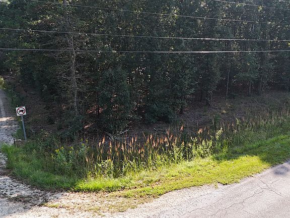 5th image of 2122 Hunters Creek Rd