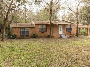 812 Henry St SE, Live Oak, FL 32064