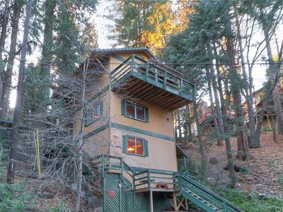 694 Oakmont Ln, Lake Arrowhead, CA, 92352