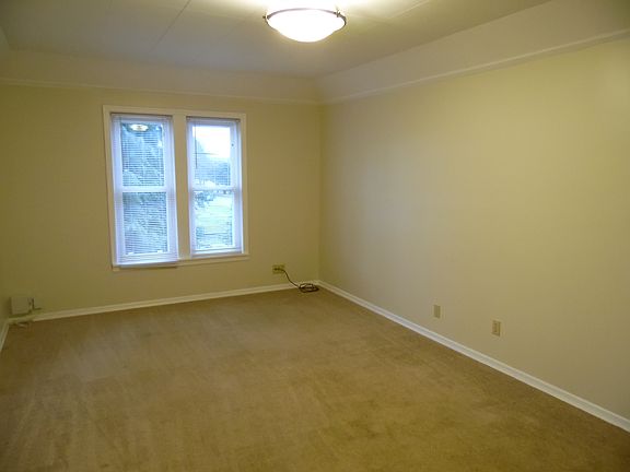 2nd image of 1831 McDougall Ave