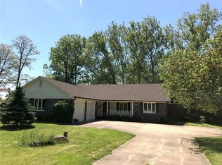 5693 Forest Ridge Dr, Plainfield, IN 46168