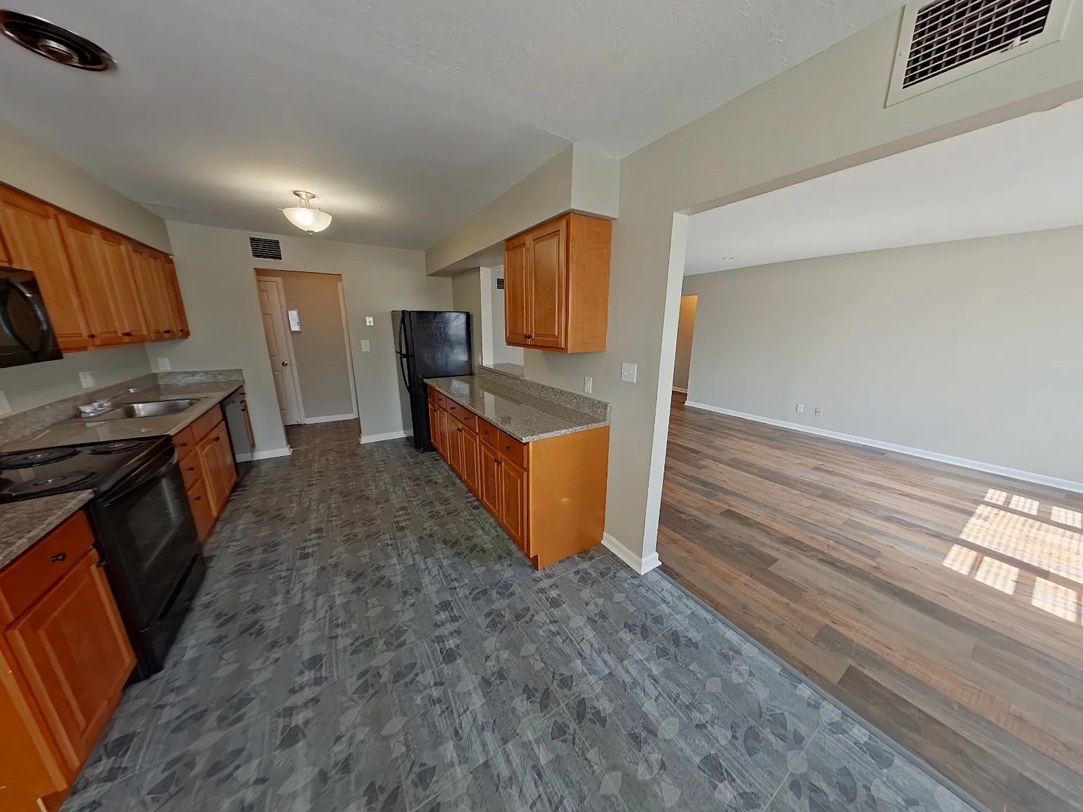2 bed, $1,850 — Photo 3