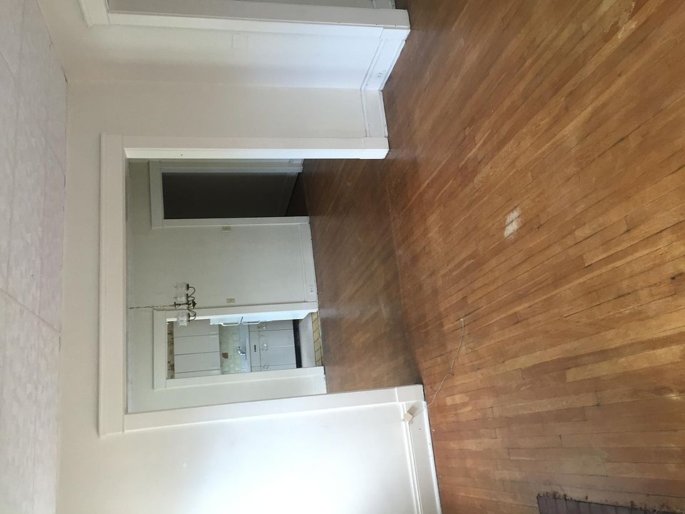 2nd image of 12970 Clifton Blvd APT 4