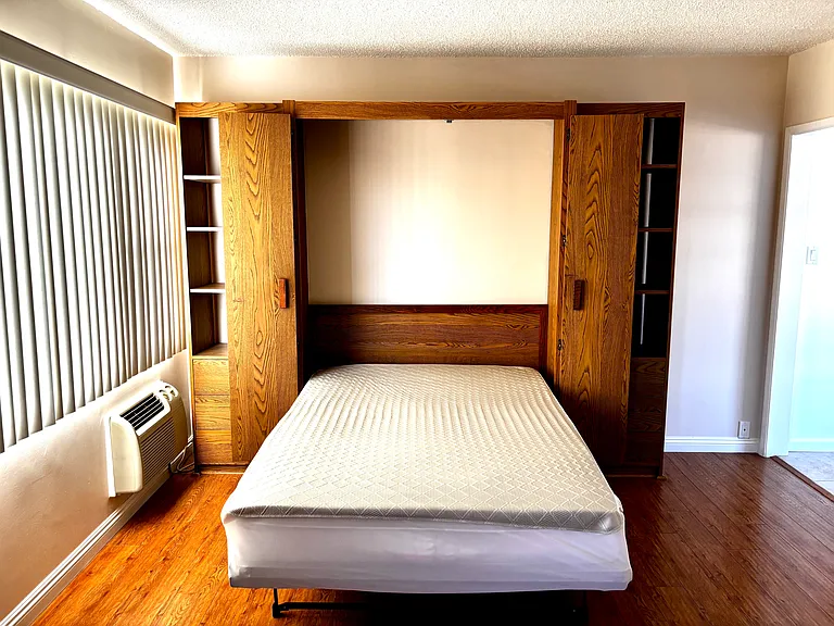 Arcadian Apartments — Photo 12