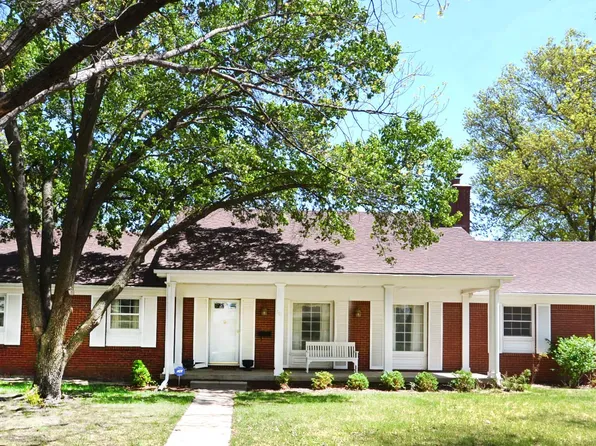 508 N Saint James Pl, Wichita, KS 67206