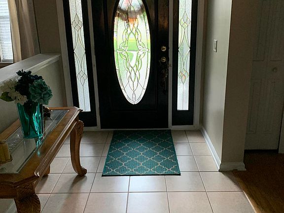 2nd image of 3132 Scenic Oaks Dr