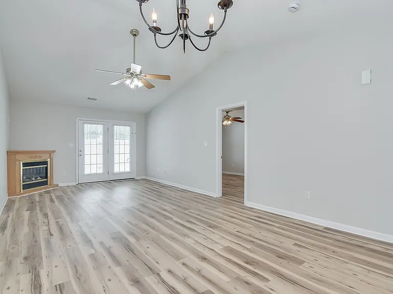 306 Evans Lake Way — Photo 13