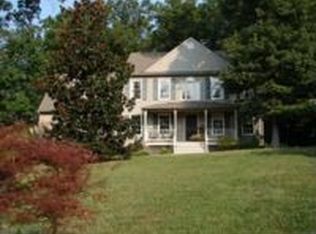 9074 Auburn Grove Ct, Mechanicsville, VA 23116