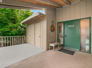 68652 E Bowmans Cir, Welches, OR