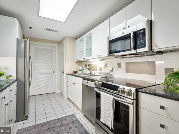 960 Fell St #960, Baltimore, MD 21231