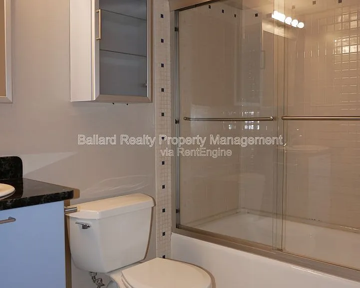 505 E Denny Way #102 — Photo 12