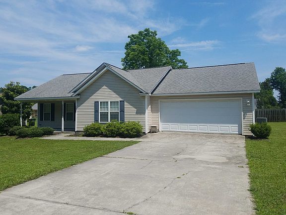 3rd image of 1823 Liz Ln NE