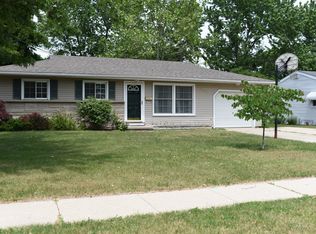 503 Stacy St, Tecumseh, MI 49286