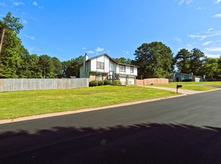 3695 Winterberry Ln, Snellville, GA 30039