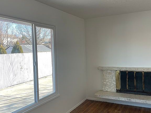 3rd image of 291 S Garden Ave
