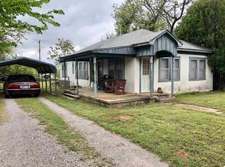 610 W Blakely St, Rush Springs, OK 73082