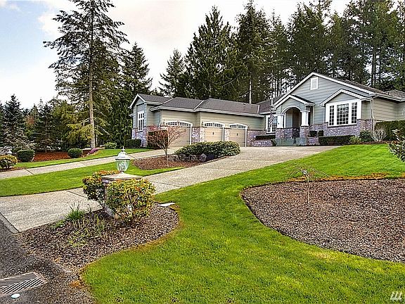 2nd image of 5216 Saddleback Dr NW
